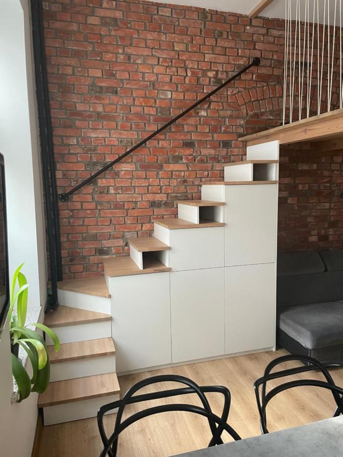 Kawalerka Z Antresola Do Wziecia Appartement Gdańsk Buitenkant foto